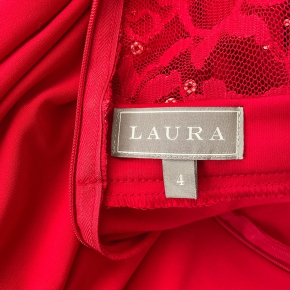 LAURA PETITE Size 4 Beautiful Red Floor-Length Dress - Picture 4 of 4